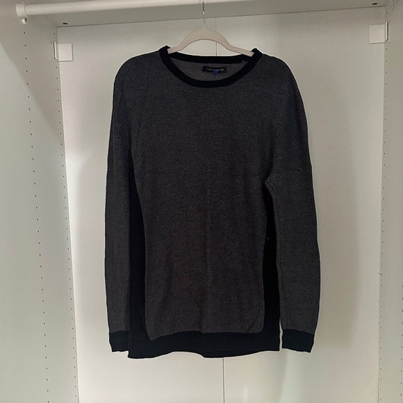Vince Camuto Charcoal and Black Crewneck Sweater - Picture 1 of 6